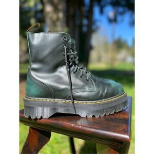 Dr. Martens Men’s green Jaden boots SZ 13